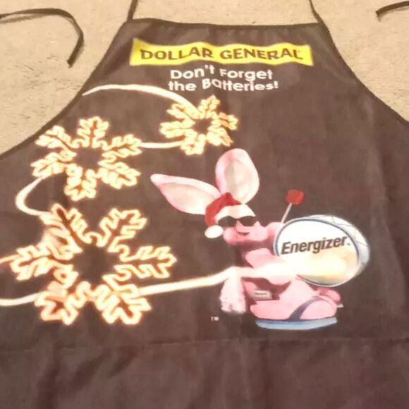Dollar General Christmas Bib Apron W/Pockets, Energizer Bunny, Black - Picture 1 of 3